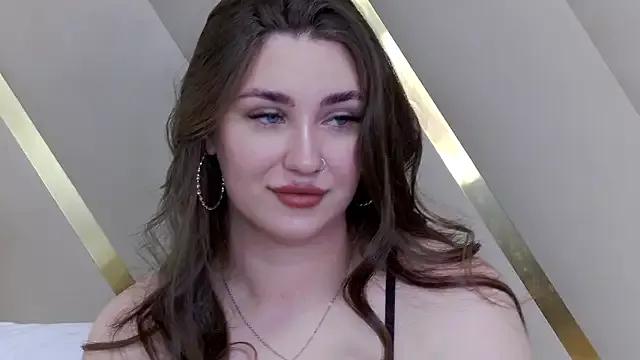 KiraBarlows from StripChat is Freechat