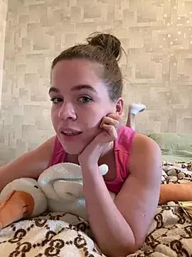 kiralowem from StripChat is Freechat