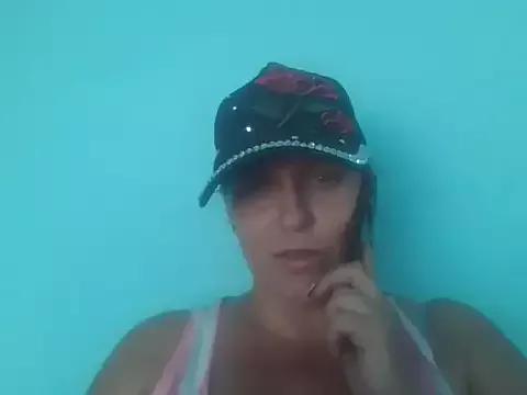 KiraniLovrx from StripChat is Freechat