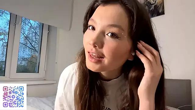 KiraVelvet from StripChat is Freechat