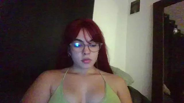 Kiri_Cutee from StripChat