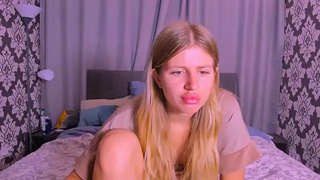 kirraa_ from StripChat