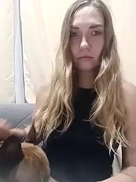 KisaVixen from StripChat is Freechat