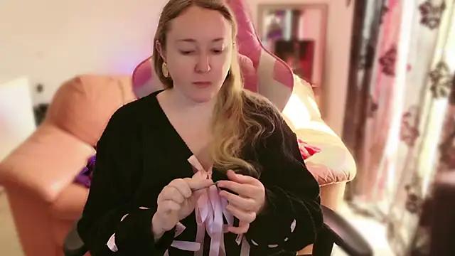 kisicaxx from StripChat