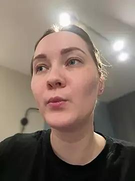 Kiss_My_Body from StripChat