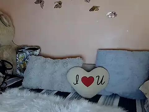 KissHott from StripChat is Freechat