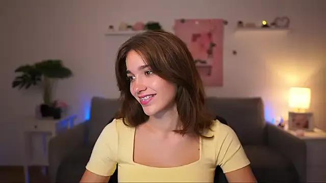 kissie_cat from StripChat