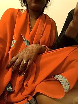 Photos of Kissing_Couple from StripChat is Freechat