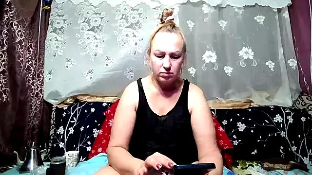 Kissingyouu from StripChat is Freechat