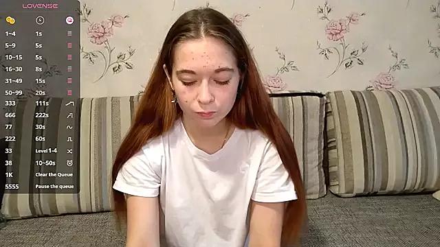 KissKarina from StripChat is Freechat