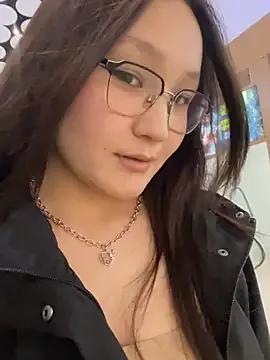 KissMeEva from StripChat