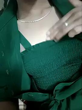 Kissu-Jaan from StripChat is Freechat