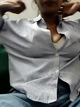 kissujaan from StripChat