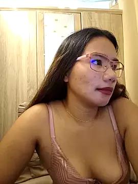 Kissy07 from StripChat