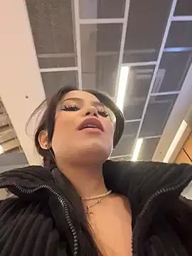 Kissy_Moon from StripChat is Freechat