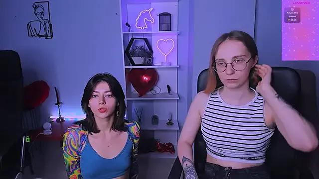 Dirty chat webcam: explore liveshows with versed models, from laying bare to fetishes, in a variety of sexy free adult webcams.