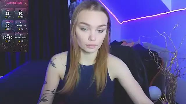 KitsyMoore from StripChat is Freechat