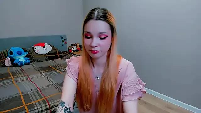 Kitten_Alissa from StripChat