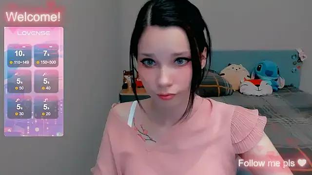 Kitten_Alissa from StripChat