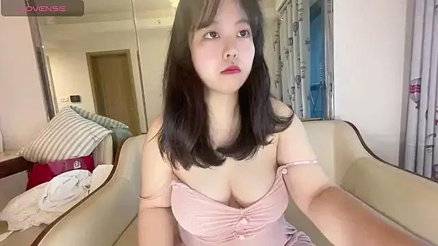 Kittenfishing from StripChat