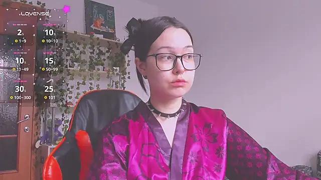 kittenrisha from StripChat