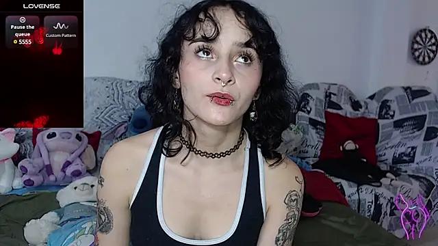 kitty22_ from StripChat