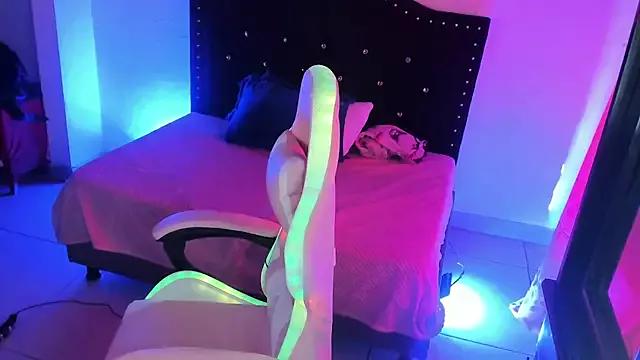 kitty__chs from StripChat is Freechat