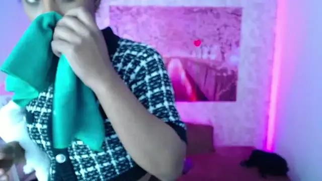 Dirty chat webcam: explore liveshows with versed models, from laying bare to fetishes, in a variety of sexy free adult webcams.