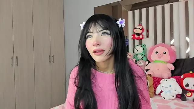 Kitty_Eliffe from StripChat