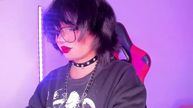 Kitty_Gang from StripChat is Freechat