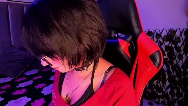 Kitty_Gang from StripChat is Freechat