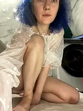 Kitty_Kisss from StripChat is Freechat