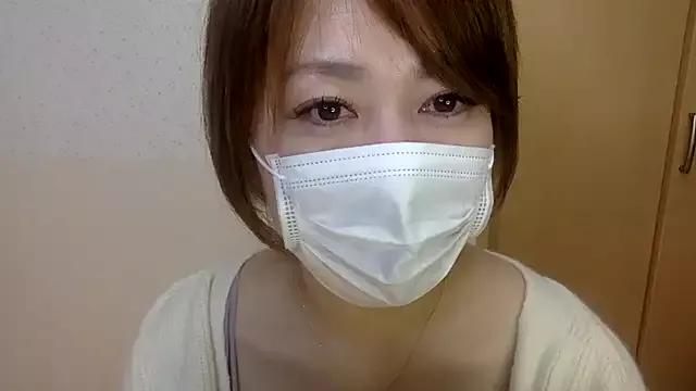 kitty_kyoto from StripChat