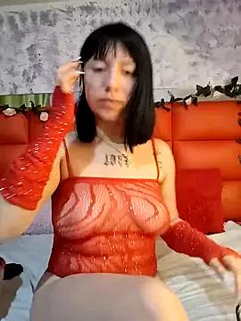 Kitty_Melodi from StripChat is Freechat
