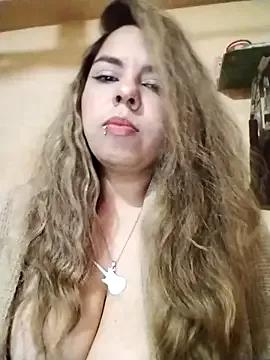 KITTY_MIAU32 from StripChat