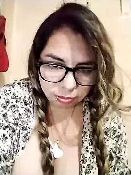 KITTY_MIAU32 from StripChat