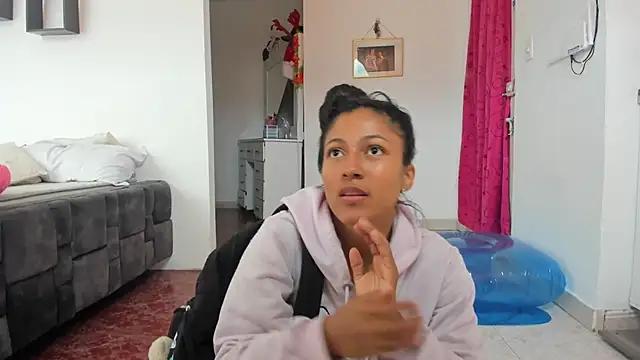 kitty_myers from StripChat
