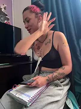kitty_nataly from StripChat