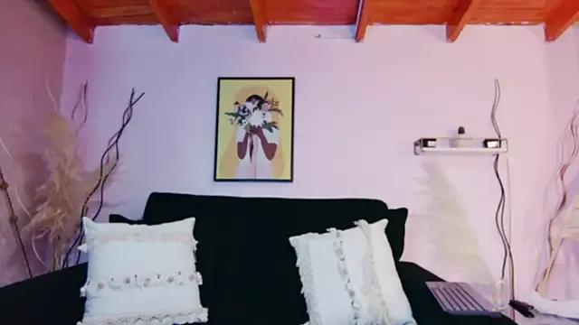 Kitty_Rose__ from StripChat