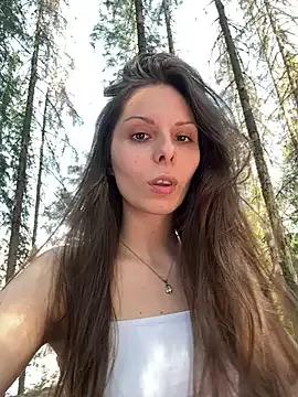 kittyCarrol from StripChat is Freechat