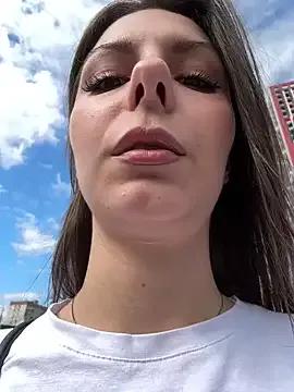 kittyCarrol from StripChat is Freechat