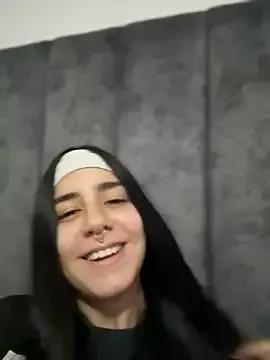 Kittyhell_cam from StripChat