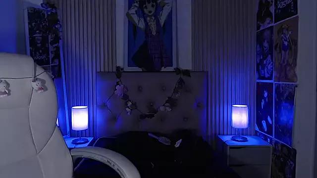 kittyhouse_hs from StripChat