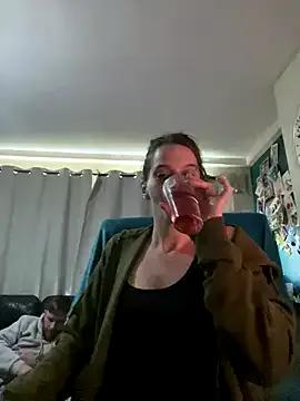 kittykatbean from StripChat is Freechat