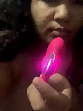 KittyLoroi from StripChat is Freechat