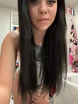 KittyMissyX from StripChat is Freechat