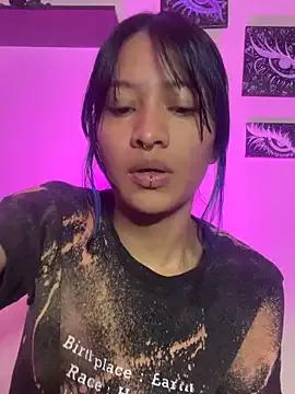 kittyMone_ from StripChat is Freechat