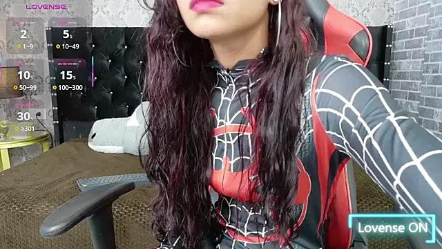 Kittypetite11 from StripChat