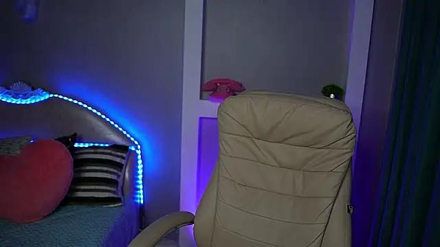 KittysLina from StripChat