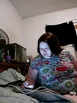 kittytightholes from StripChat is Freechat